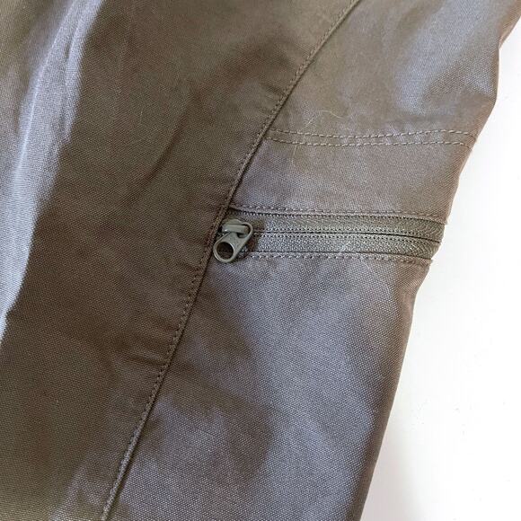 ARC'TERYX NWT VTG Rare Y2K Alibi Traverse Capri Pants Americano Women’s Sz 6 - Picture 7 of 14